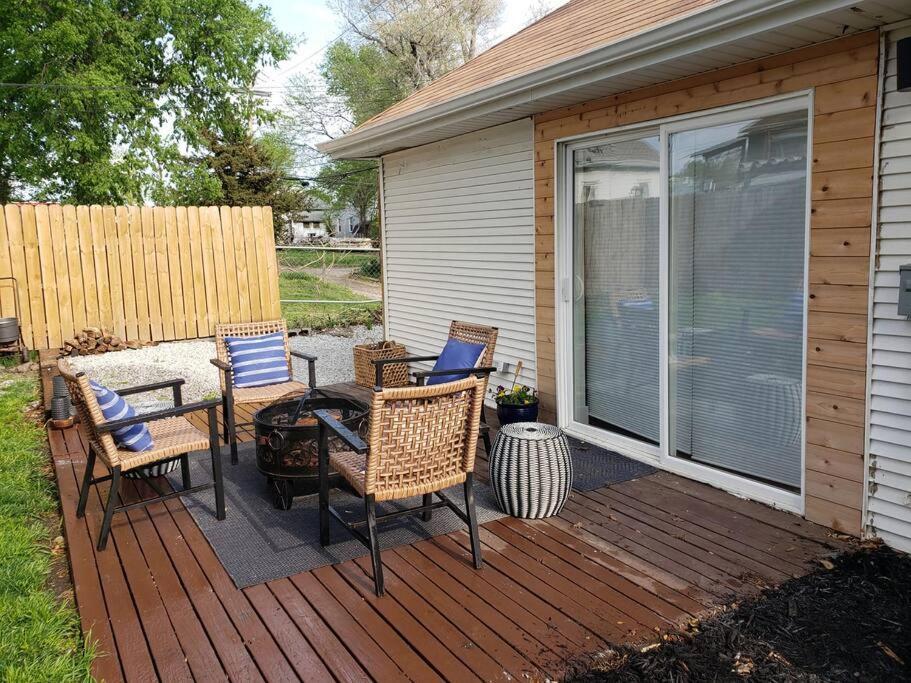 Cute Cottage-2 Min From Downtown Lincoln Luaran gambar