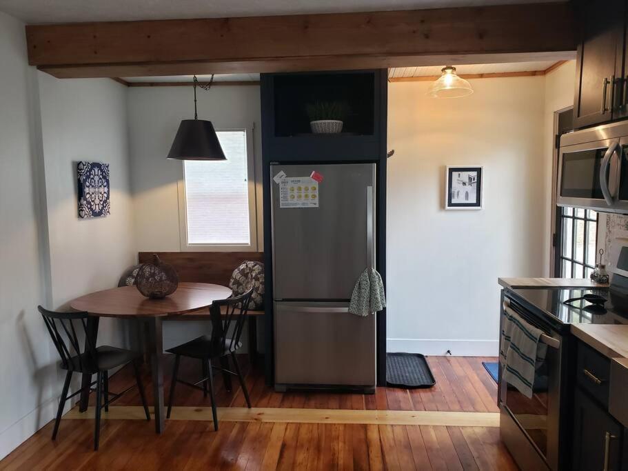 Cute Cottage-2 Min From Downtown Lincoln Luaran gambar