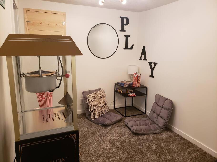 Cute Cottage-2 Min From Downtown Lincoln Luaran gambar